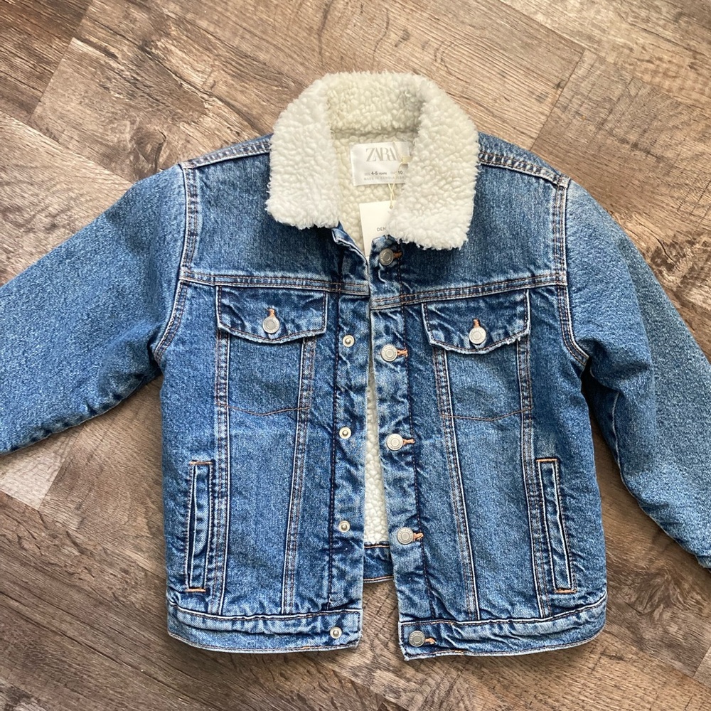 Childrens Sherpa lined denim jacket. New with tags.